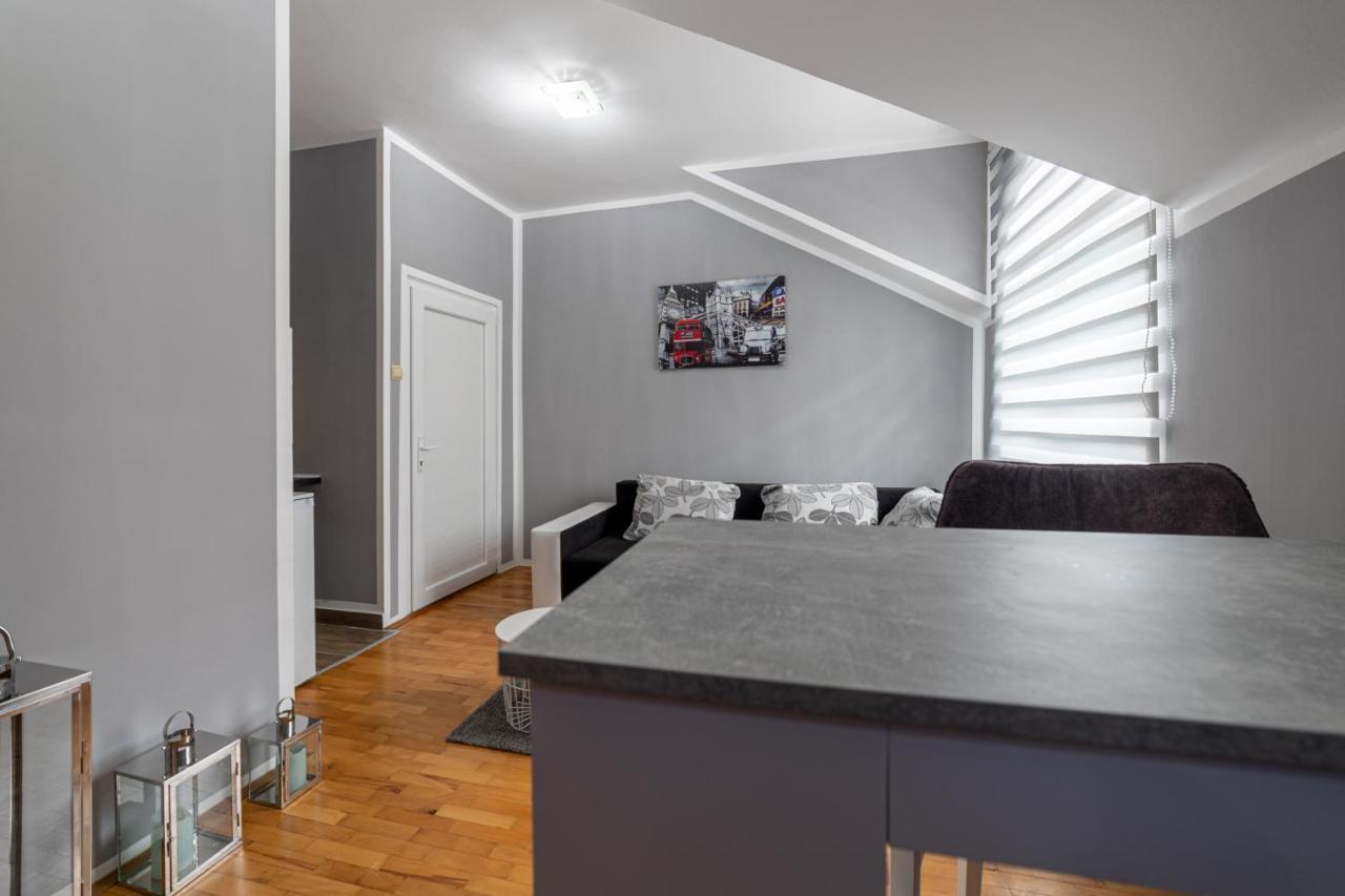 Delux Apartmani Požarevac Dış mekan fotoğraf